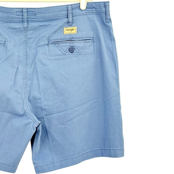 Wrangler Men's Regular Fit Medium Stretch Blue Shorts Size 38 Inseam 7" NWT - Picture 4 of 10